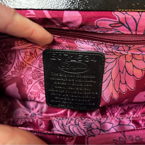 Brighton Black Textured Clutch with Elegant Design - Picture 3 of 6